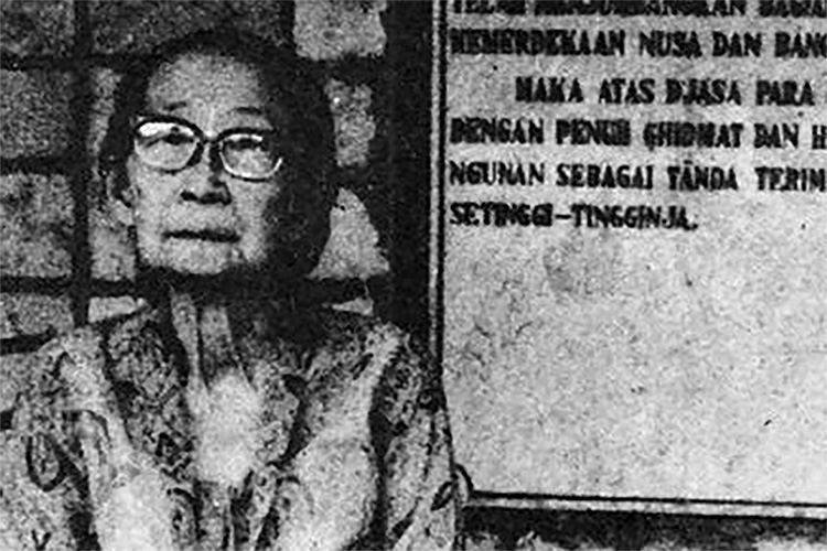 Kisah Siti Oetari, Istri Pertama Tapi Bukan Cinta Pertama Soekarno Hingga Tak 'Disentuh'