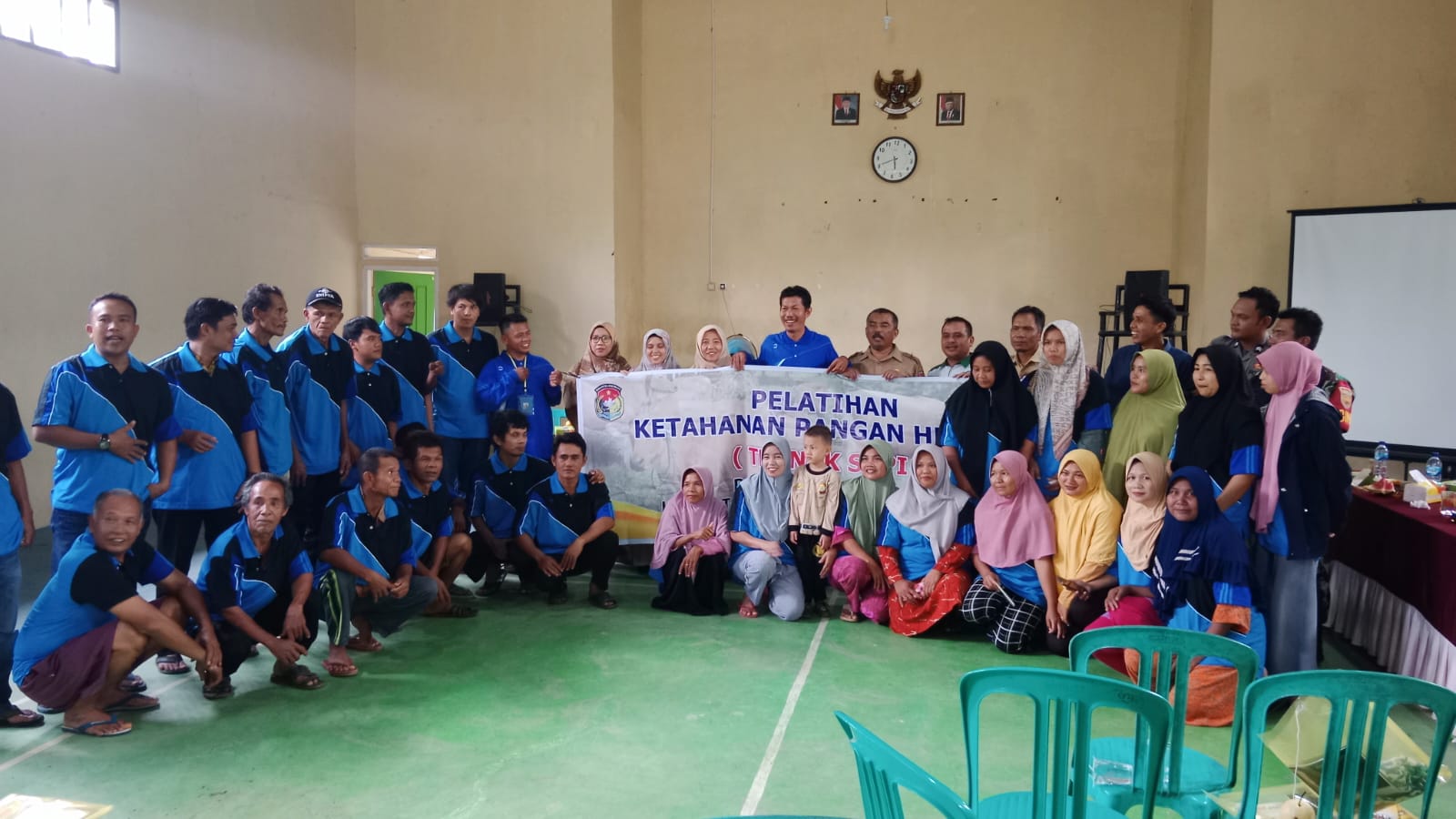 Pelatihan Ketahanan Pangan Desa Pondok Tengah