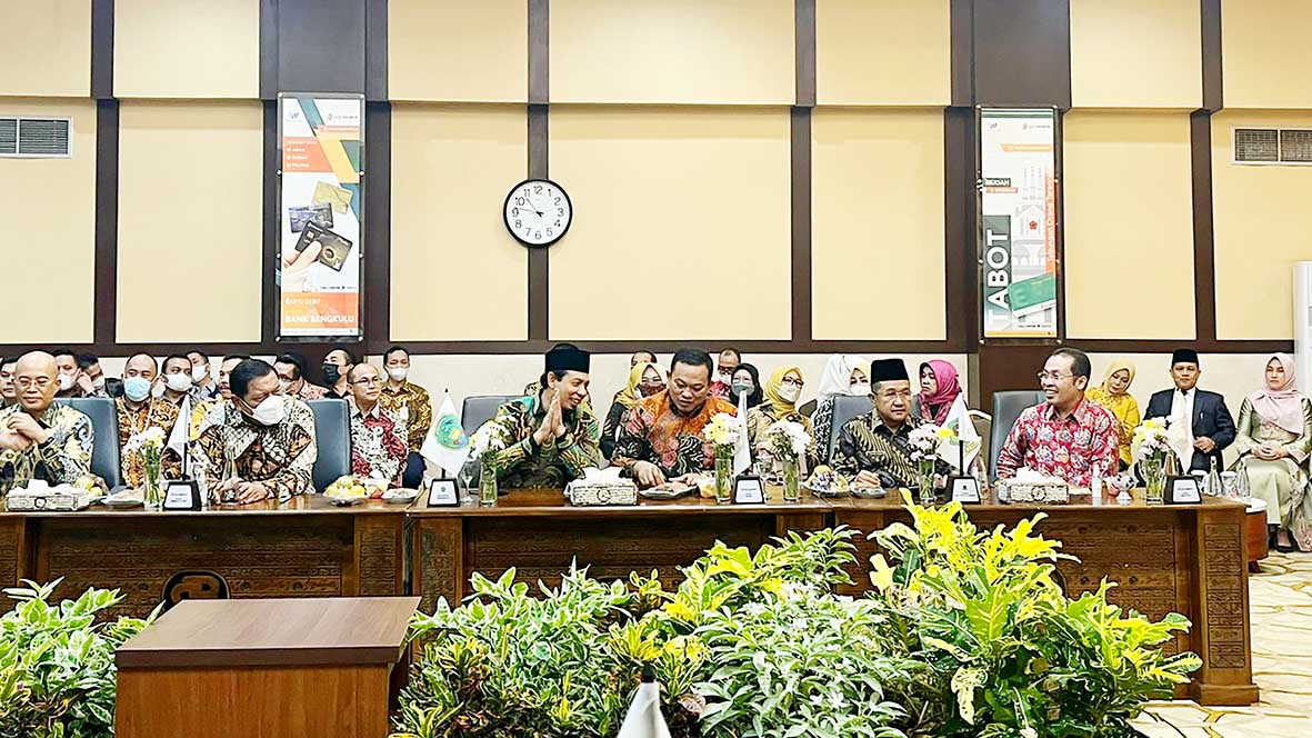 Mantan Dirut Bank Jawa Banten Ahmad Irfan, Jabat Dirut Bank Bengkulu 