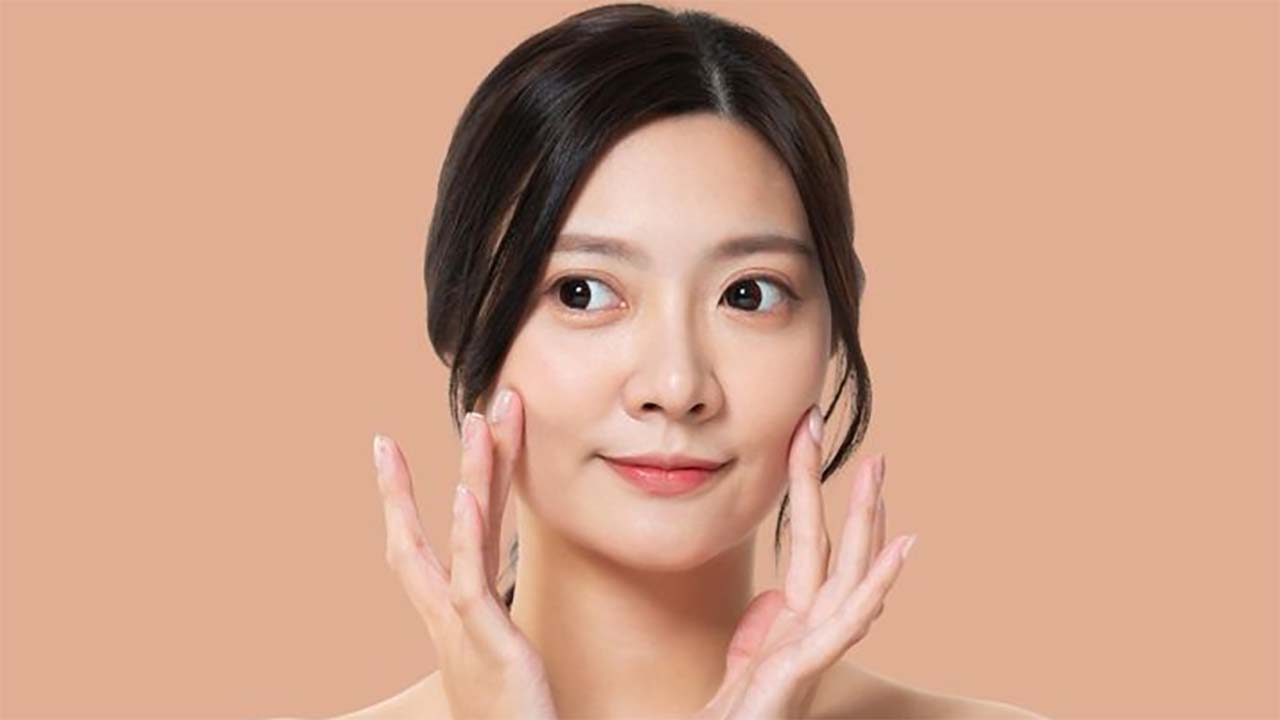 5 Tips Glow Up Tanpa Skincare, Cukup Terapkan Kebiasaan Ini