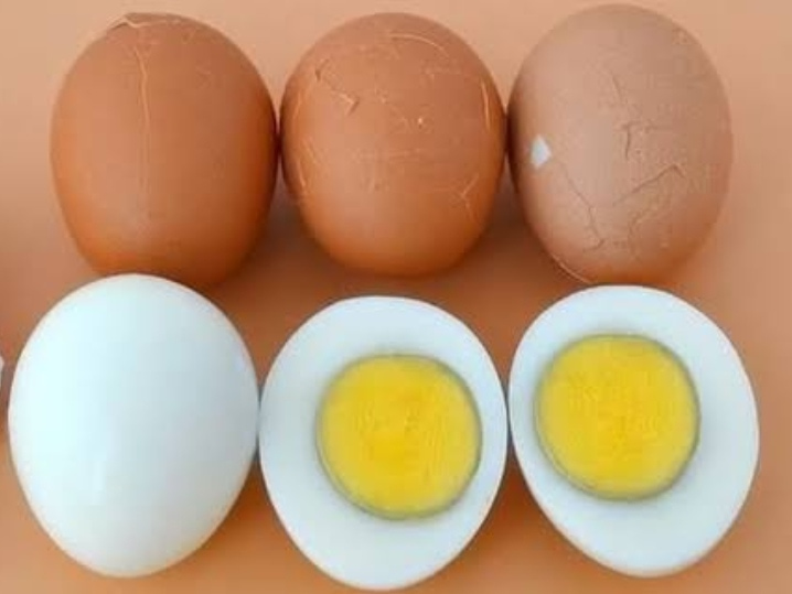Begini Cara Merebus dan Mengupas Telur Rebus agar Hasilnya Mulus dan Tidak Hancur