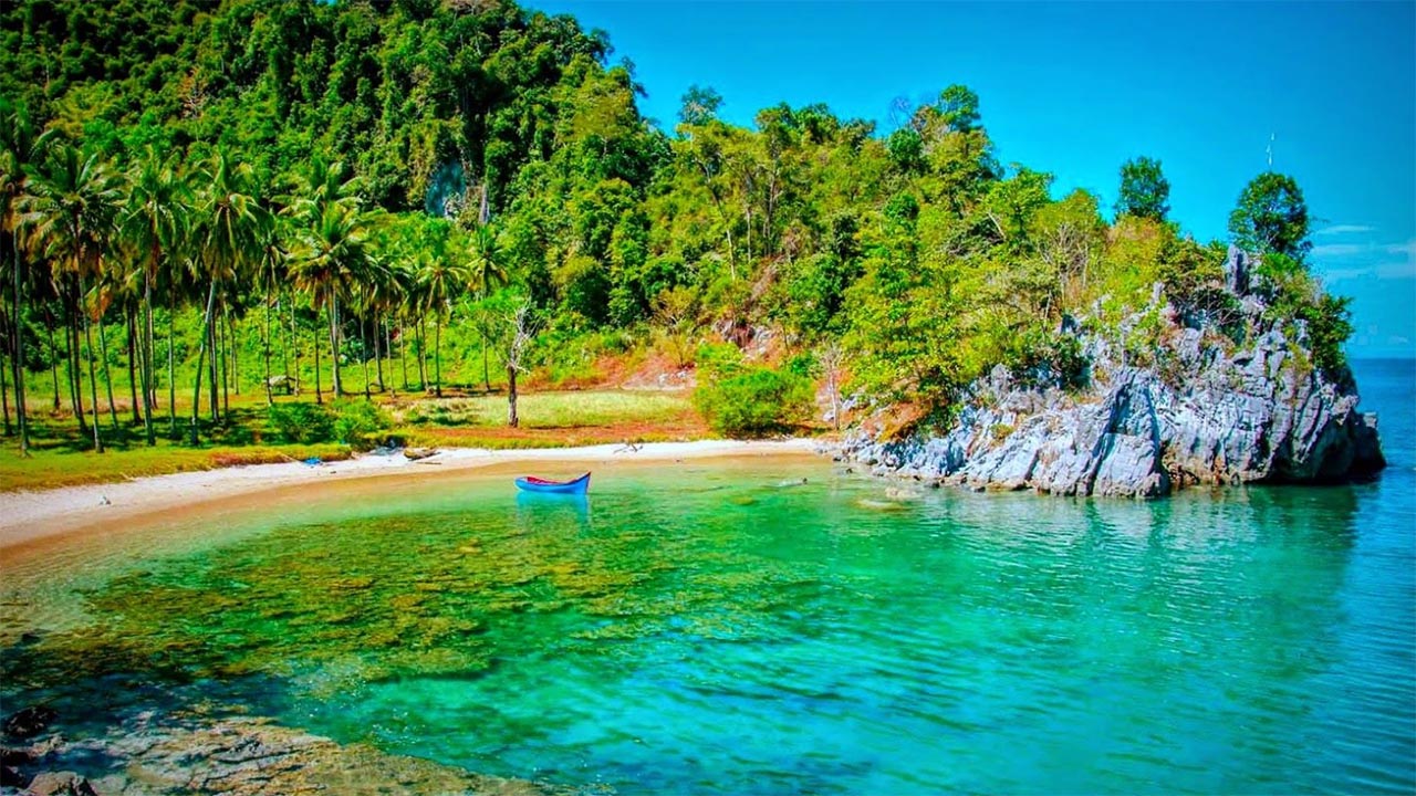 Teluk Jantang, Wisata Alam di Aceh yang Bikin Hati Tenang dengan Pemandangan yang Menakjubkan