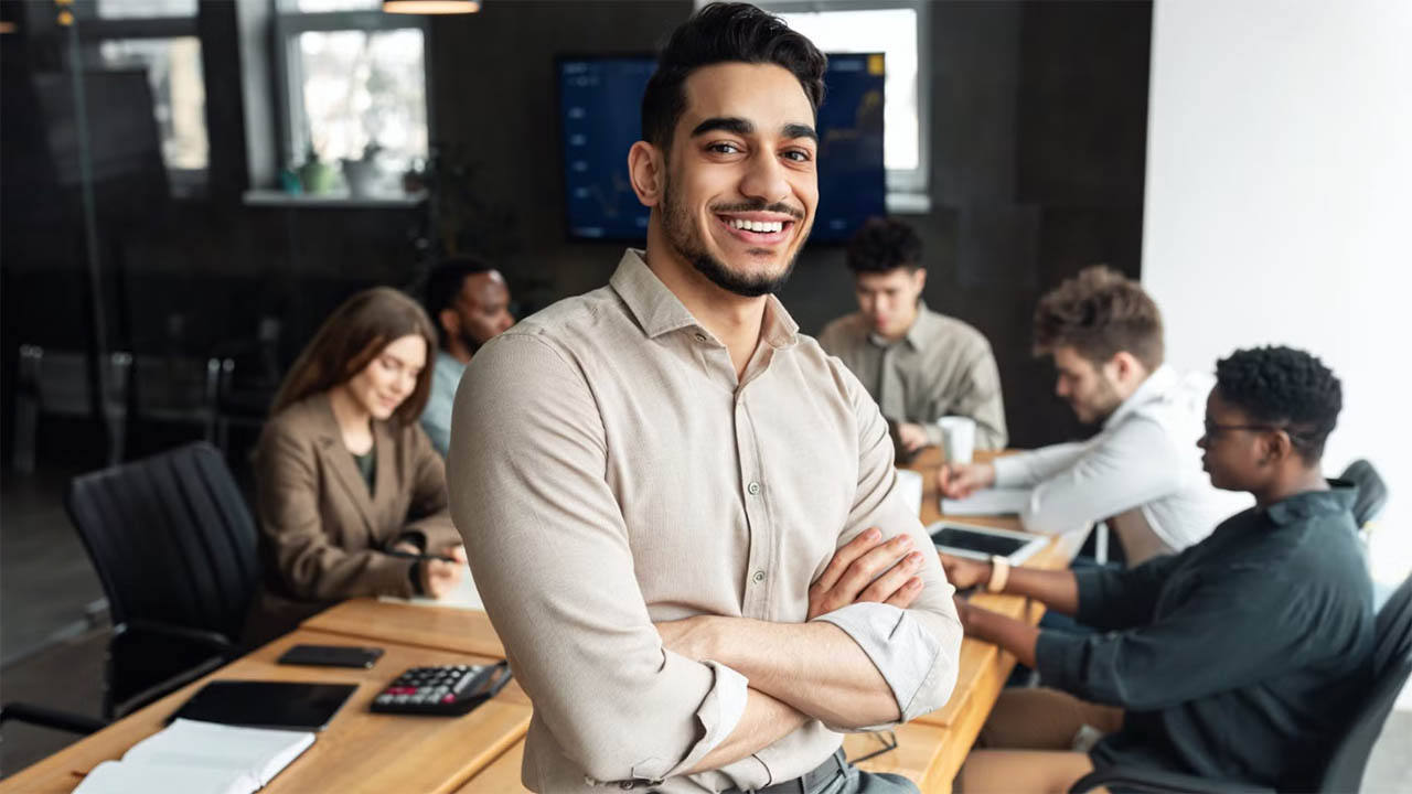 Tahun Baru Waktunya Tingkatkan Kepercayaan Dirimu, Begini Cara Meningkatkan Self Confidence di Tempat Kerja