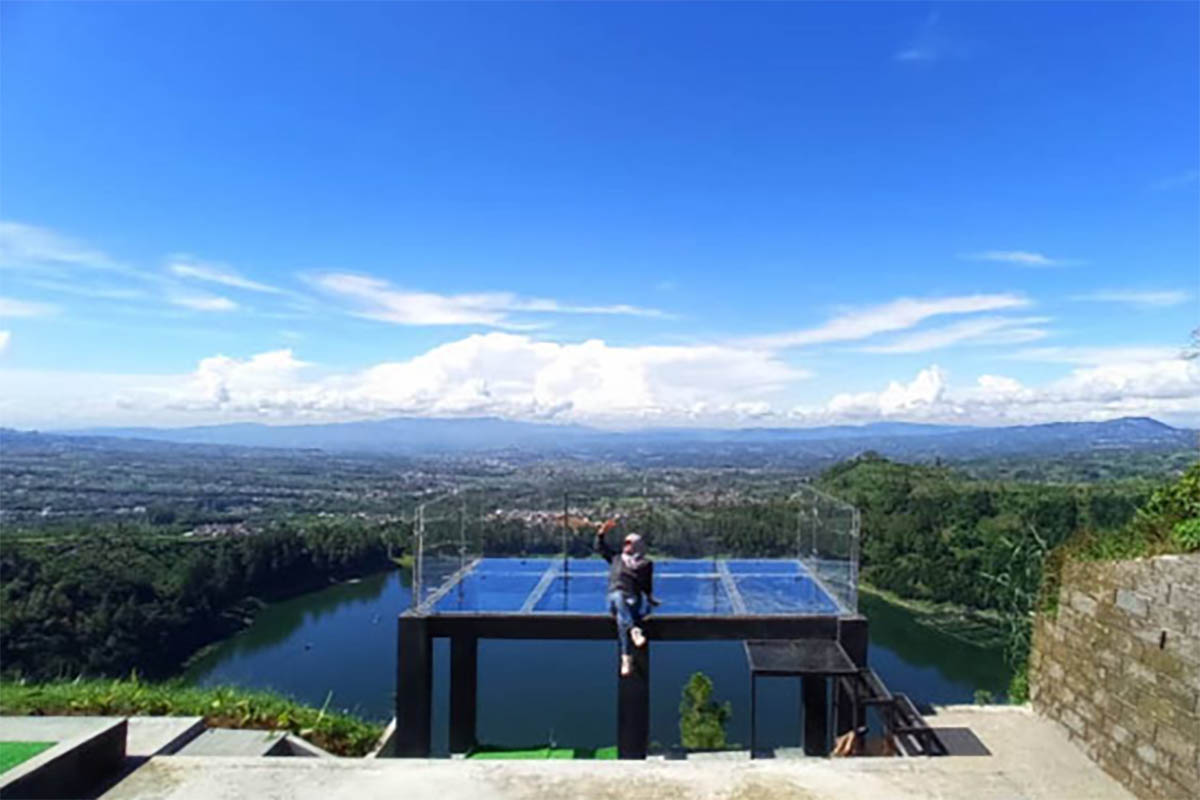 Serunya Menikmati Keindahan Wisata Kahyangan Skyline yang Instagramable Cocok Untuk Akhir Tahun