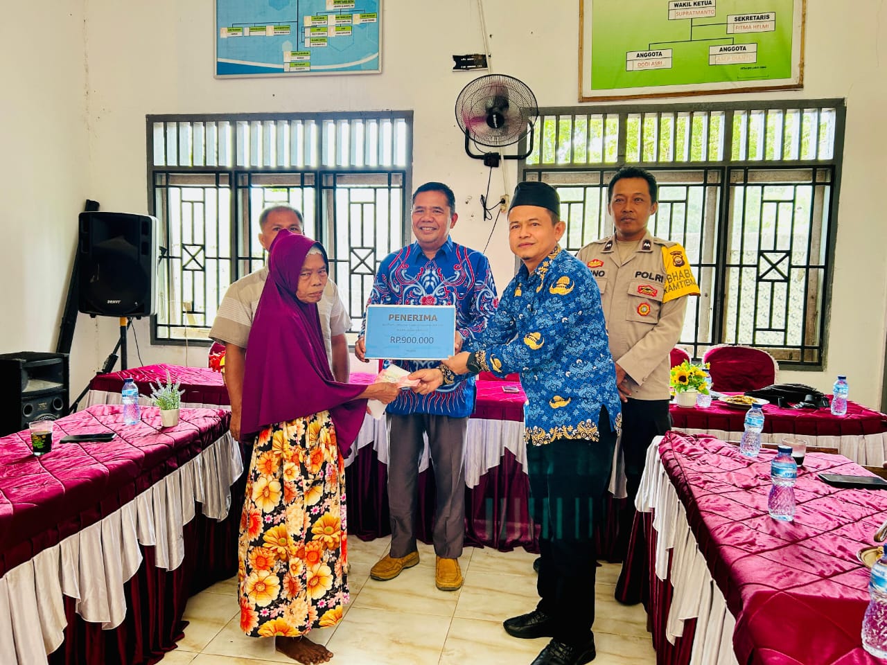 Pemdes Lubuk Cabau Sukses Salurkan BLT-DD Triwulan Pertama