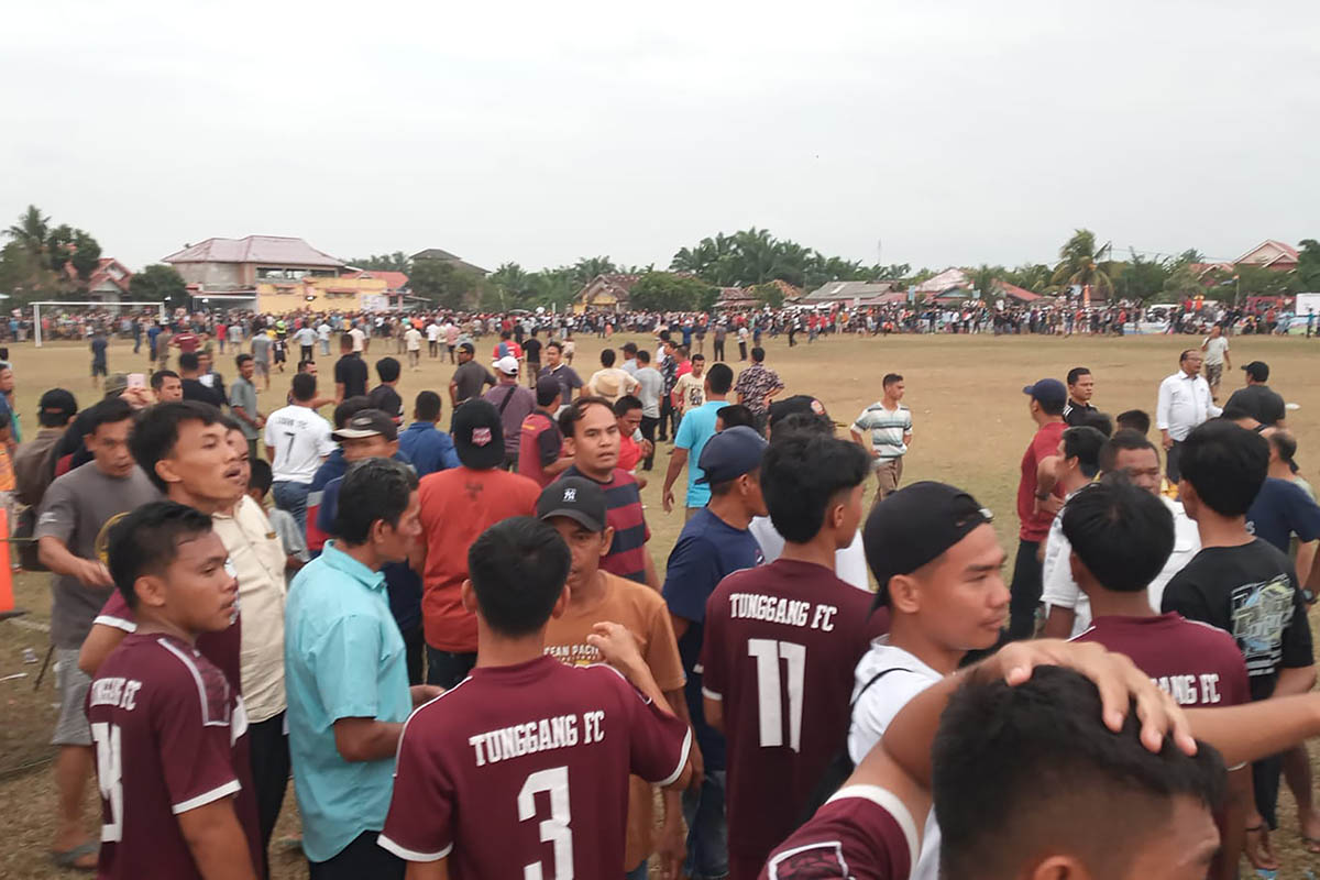 Final Open Turnamen Bandar Ratu Cup Ricuh