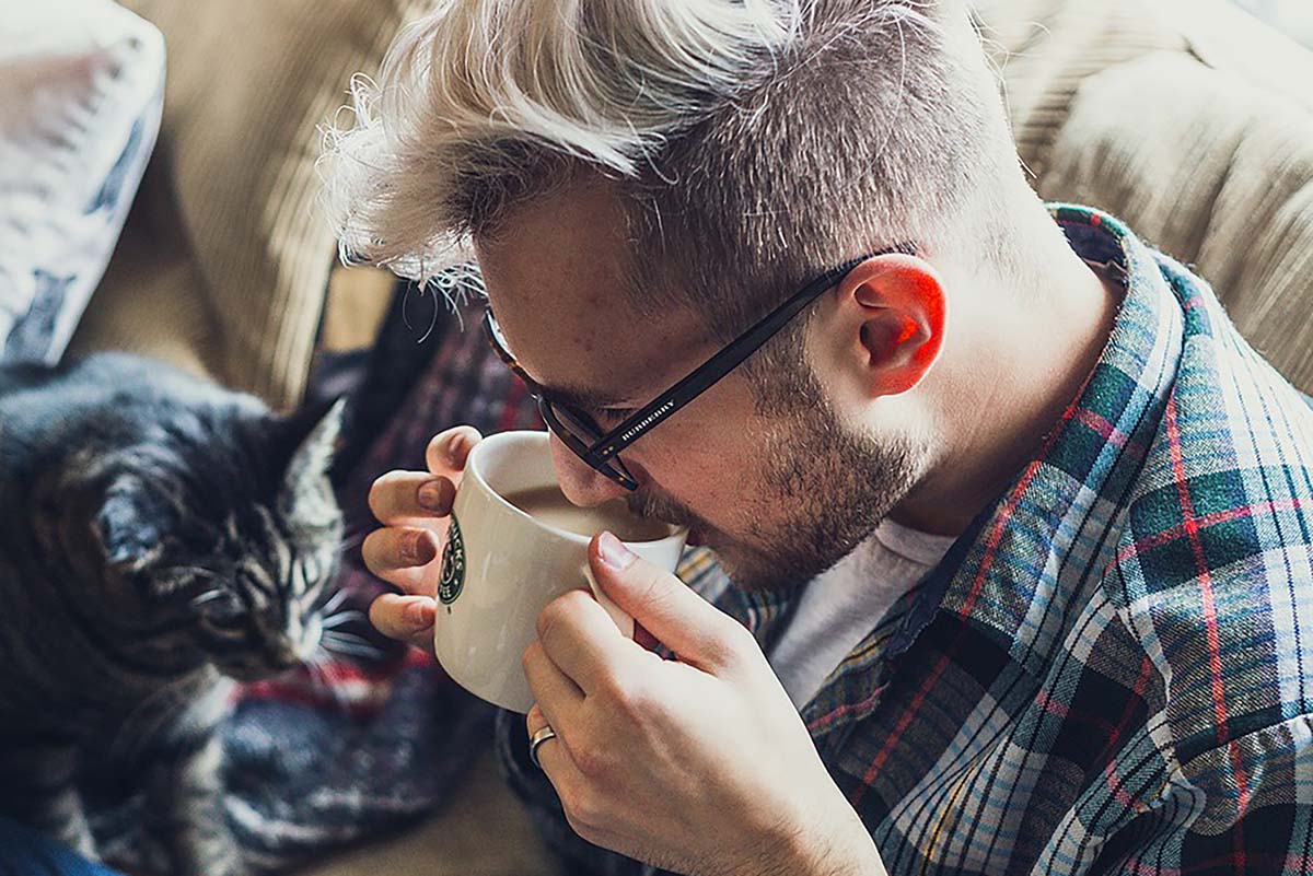 Minum Kopi Terlalu Sering, Ini Dampak Buruknya Bagi Kesehatan