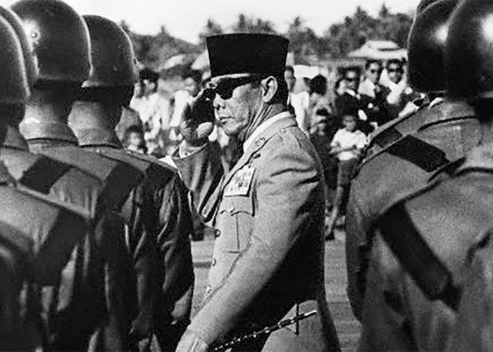 Disegani dan Dihormati Pimpinan Negara Besar, Ini 9 Kesaktian Soekarno