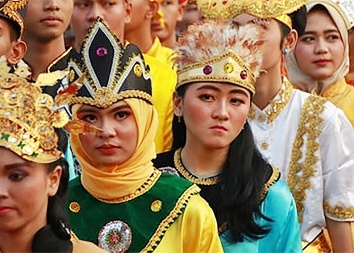 Daftar Nama 400 Suku di Indonesia dan Daerah Asalnya