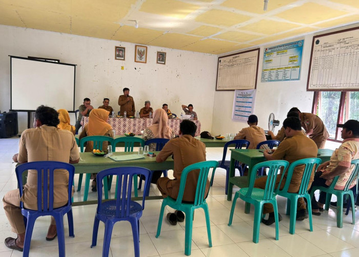 Monev APBDes Tahap I di Desa Kota Praja Fokus Ke Pemeriksaan Berkas LPj