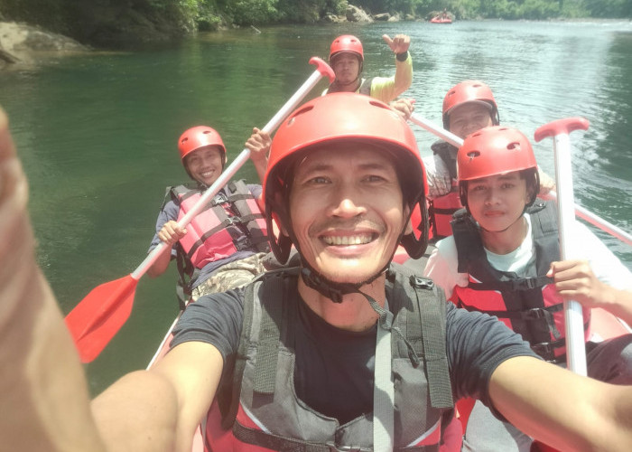 Catat! Dibuka Wisata Arung Jeram Sungai Selagan, Alamnya Indah Cocok Uji Adrinaline, Anda Cukup Bayar Segini?