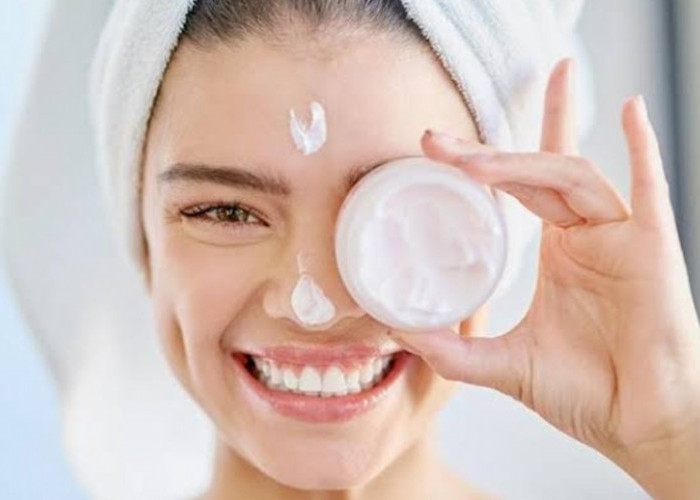 Jangan Sampai Salah! Inilah Urutan Penggunaan Skincare Agar Hasilnya Maksimal