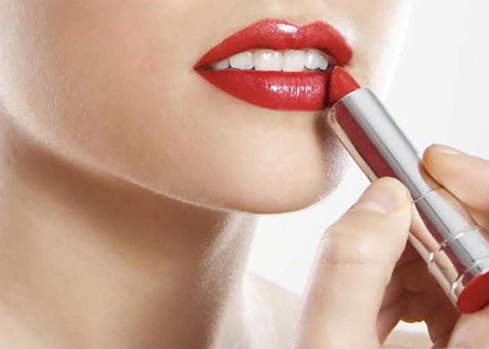 Lipstik Merah: Lebih Dari Sekedar Warna, Membongkar Misteri Kepribadian yang Tersembunyi di Baliknya