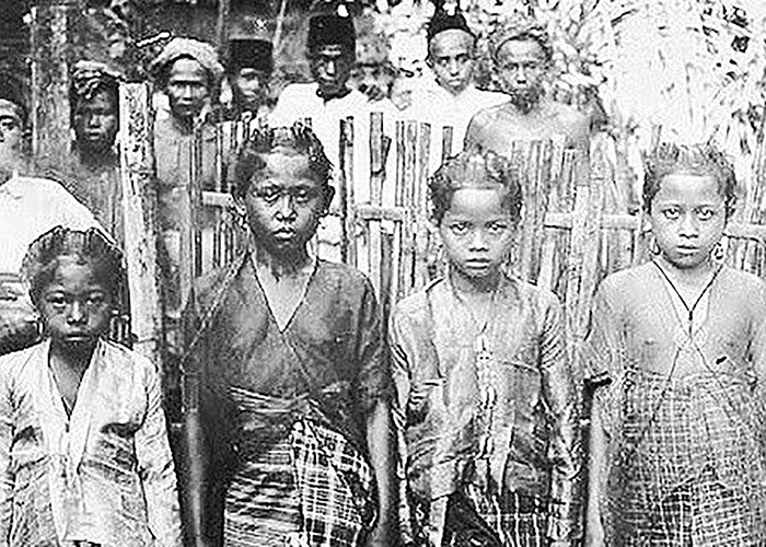 6 Suku Paling Tua di Indonesia Yang Berkembang dan Masih ada Hingga Sekarang