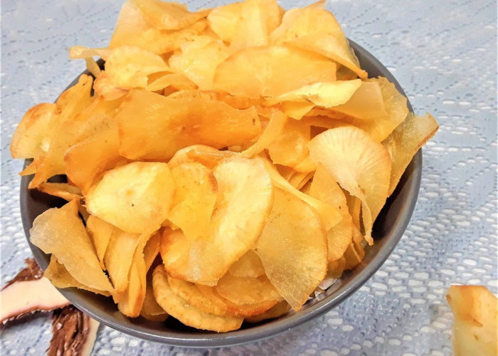 Resep Keripik Singkong Original: Tekstur Kriuk yang Murni Tanpa Bumbu Tambahan