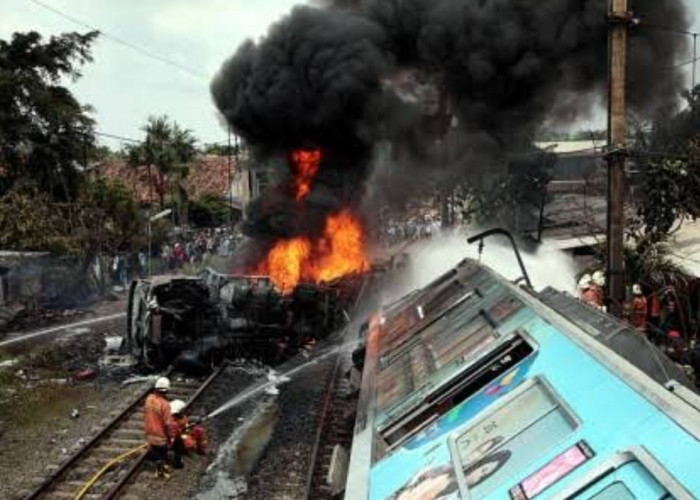 3 Kasus Kecelakaan Kereta Api Terparah di Indonesia, Salah Satunya Tragedi Bintaro