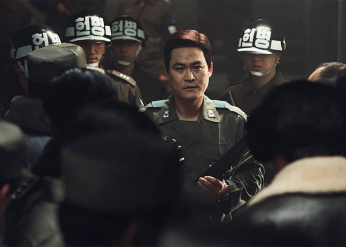 Mengangkat Kisah Nyata Kudeta Militer, Intip Sinopsis Film Korea 12.12: The Day