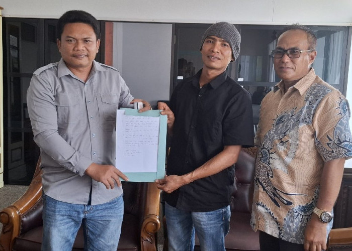 Anggota DPRD Terima Aspirasi Masyarakat Selagan Raya