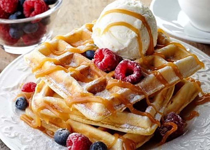 Resep dan Cara Membuat Waffle Ala Resto dari Rumah: Rasakan Kelezatan di Ujung Lidah