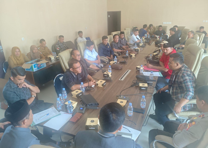 Setelah Diterima Anggota Dewan, Aliansi Mukomuko Menggugat Batal Gelar Aksi Demo