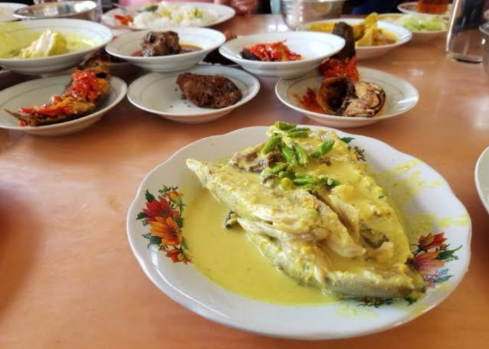 Berkunjung ke Sumbar Belum Afdol Jika Belum Mencicipi Kulinerannya, Ini 4 Rekomendasi Kuliner Sumatera Barat