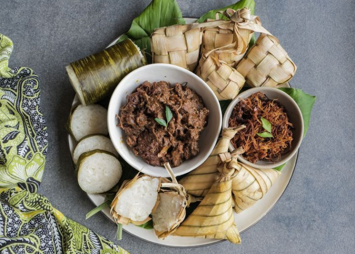 Variasi Ketupat: Dari Ketupat Putih, Ketupat Instant, Hingga Ketupat Fatimah, Mana Favoritmu?