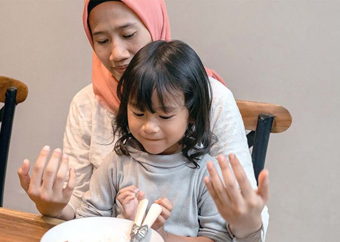 Cara Mengajarkan Berpuasa Bulan Ramadhan Bagi Anak 