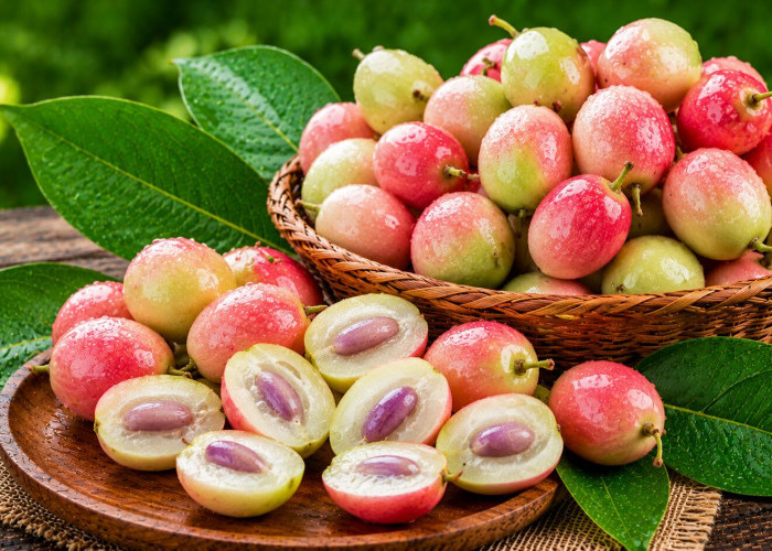 Manfaat Buah Namnam bagi Kesehatan: Kaya Vitamin C yang Membantu Menjaga Daya Tahan Tubuh