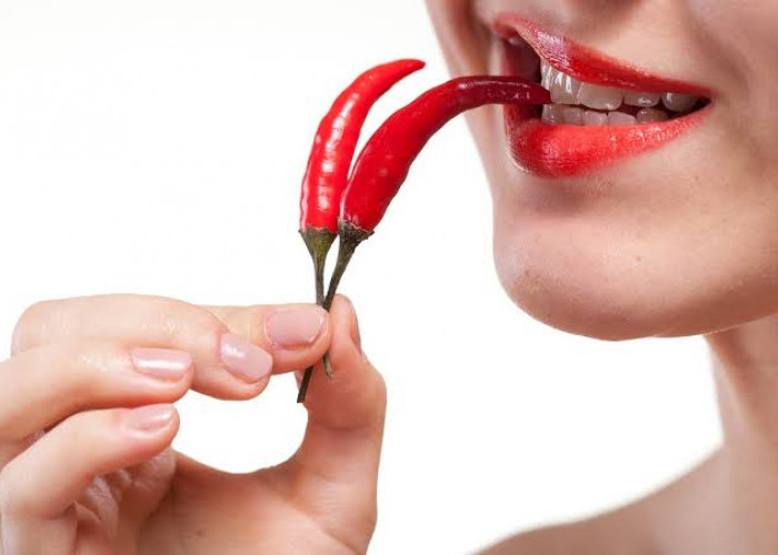 Khasiat Banyak Makan Cabe Beserta Efeknya