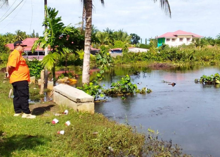 Cek Lokasi Banjir, BPBD Prov Minta Pemkab Kejar Dana Pusat