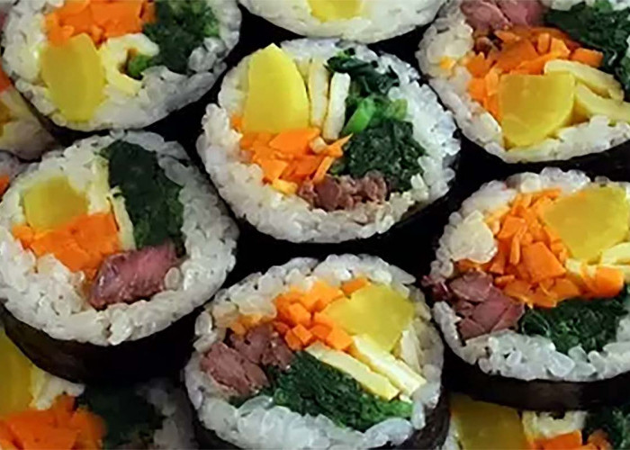 Begini Cara Membuat Kimbap, Makanan Khas Korea Selatan yang Populer dan Enak