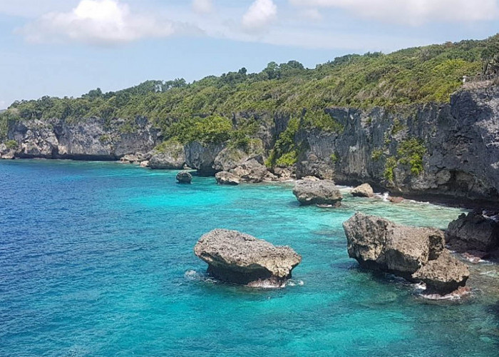 Pantai Appalarang, Destinasi Wisata Alam yang Cocok Untuk Mengisi Akhir Tahun 2023