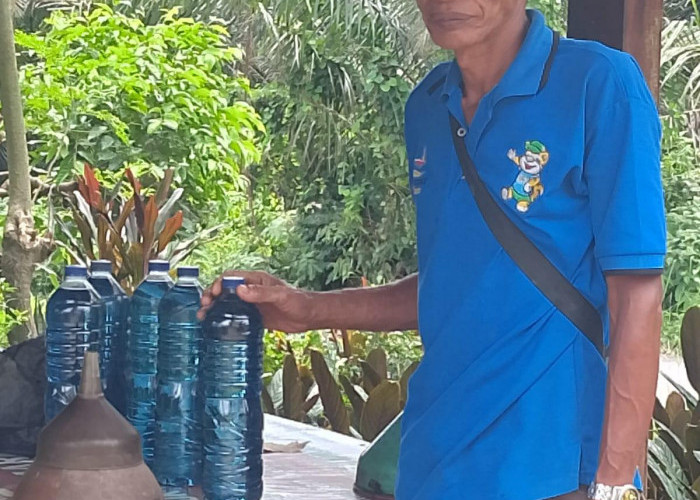Masyarakat Mulai Menjerit, Harga BBM Eceran Tembus Rp 20 Ribu Per Liter 