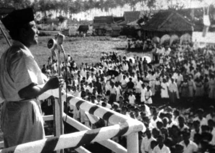 Pembakar Api Semangat Para Arek Suroboyo Bung Tomo, Dipenjara Soeharto