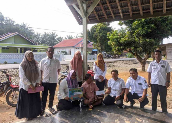 Pemdes Lubuk Sanai Dua Salurkan BLT-DD Triwulan Ke-3