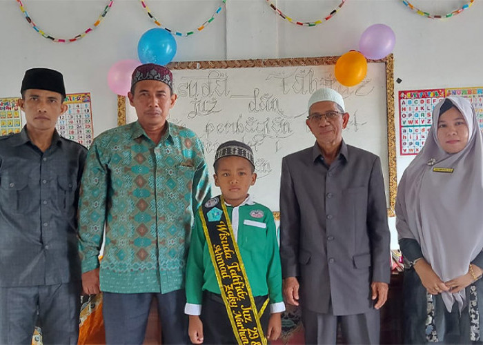 Ahmad Zaky, Murid Kelas 2 SD Hafal 2 Juz Al Qur’an