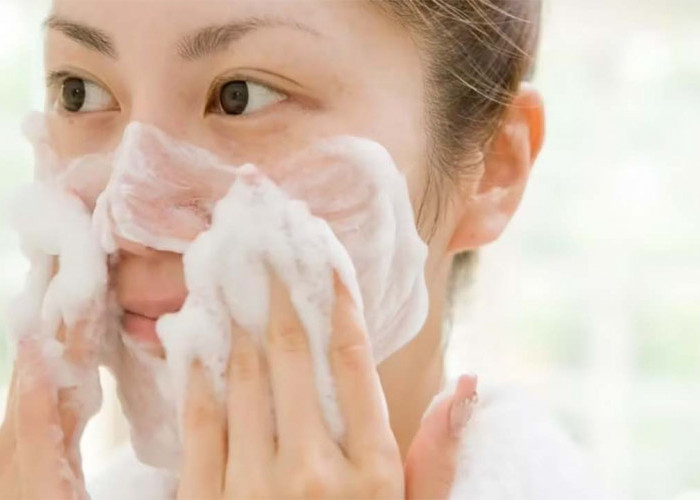 5 Kandungan Skincare untuk Mengecilkan Pori-Pori