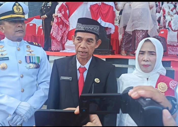 Ketua DPRD Mukomuko Dapat Aplus Usai Bacakan Tek Proklamasi Dengan Tegas dan Lugas