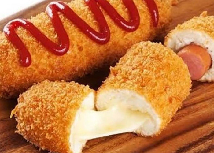 Ingin Camilan Kekinian yang Mudah Dibuat dalam 30 Menit? Ini Dia Resep Corndog Renyah dan Lumer