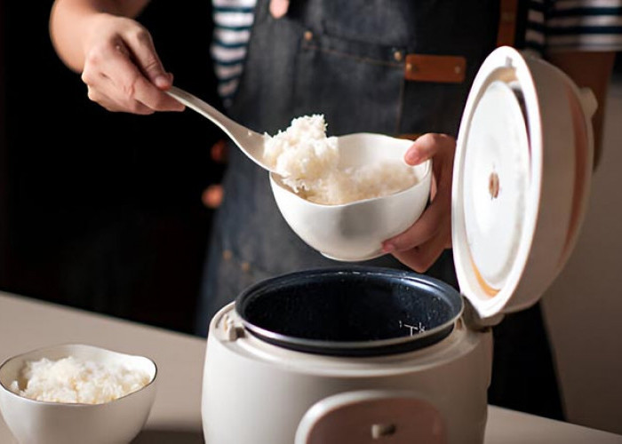 Tips Mencegah Nasi Lengket di Bagian Bawah Rice Cooker