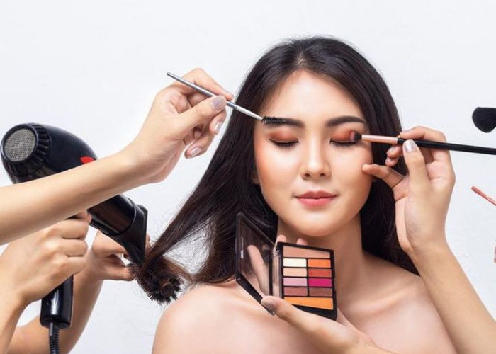 Satu Wajah, Beragam Pesona: Rahasia Makeup Sempurna untuk Kantor, Kencan, hingga Pesta!