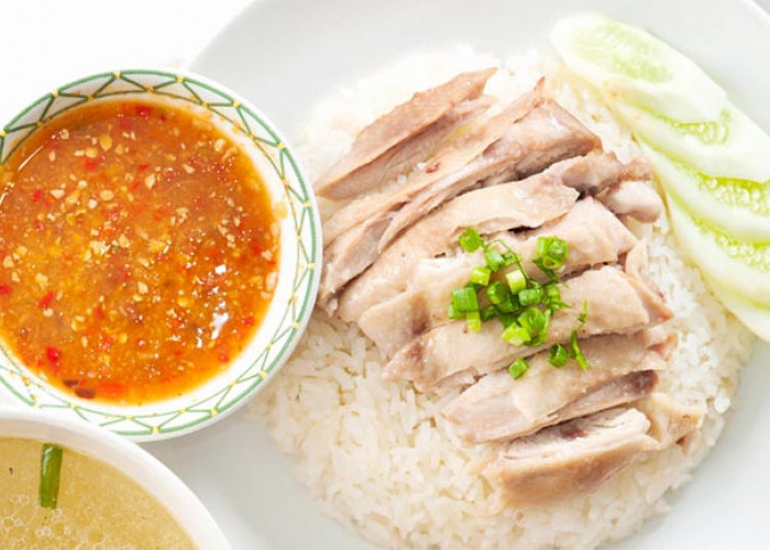 Cocok untuk Lidah Orang Indonesia! Begini Resep dan Cara Membuat Hainanese Chicken Rice