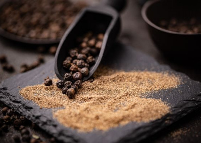 Lada Hitam: Rahasia Kesehatan Alami dari Dapur Anda, Manfaatkan Khasiatnya Sekarang!