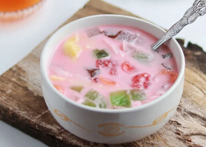 Es Campur: Kombinasi Rasa Tradisional dan Kekinian, Sempurna untuk Refreshing di Siang Hari