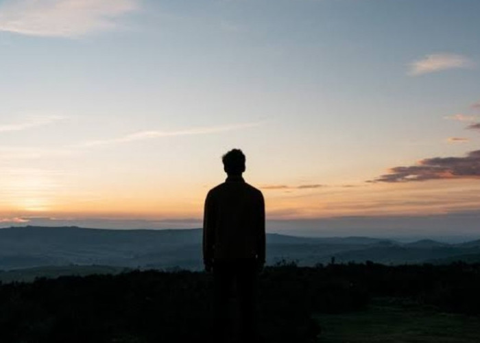 Yuk Kenali Feeling Lonely, Penyebab serta Cara Mengantasinya