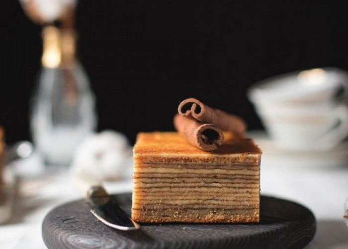 Lapis Legit: Kue Mewah yang Kaya Rasa, Warisan Kuliner Indonesia yang Mendunia!