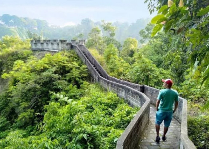 7 Destinasi Wisata di Sumatera Barat yang Mirip Seperti Wisata Luar Negeri, Ada yang Mirip Tembok China