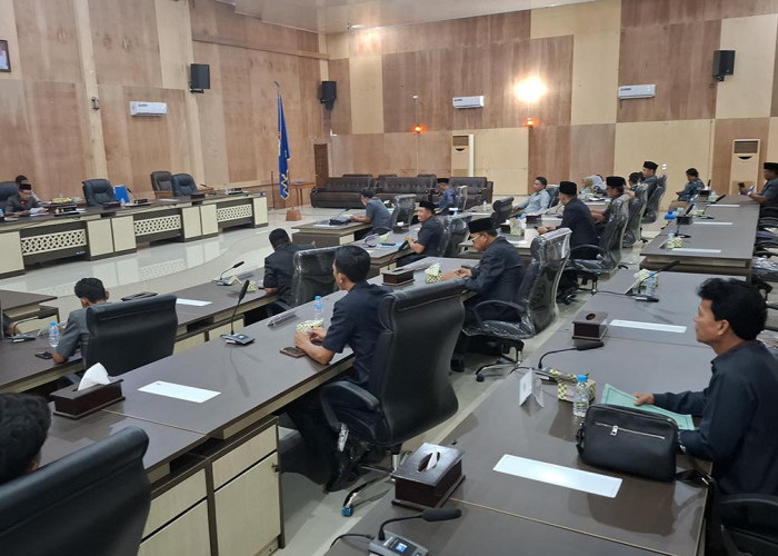 Penggunaan Bahasa Indonesia Oleh Dewan Mukomuko Dinilai Belepotan