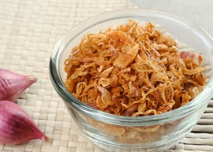 Bawang Goreng Renyah dan Tahan Lama : Tips Memilih Bawang, Mengiris, Menggoreng, dan Menyimpan dengan Benar