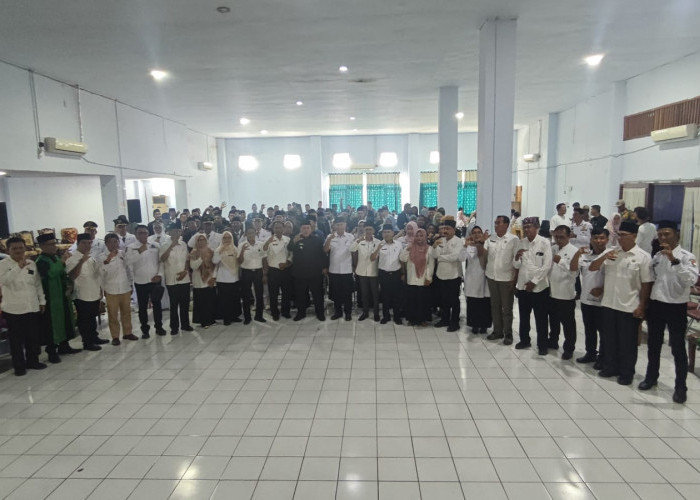 Mutasi 104 Pejabat, Bupati Mukomuko Larang ASN Ngoceh di Medsos